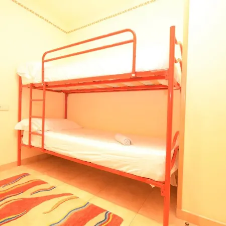 Gicd Gavina Beachfront Apartmán *
